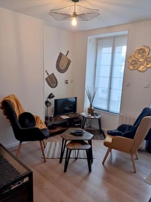 Appartement - Nevers Exterior foto